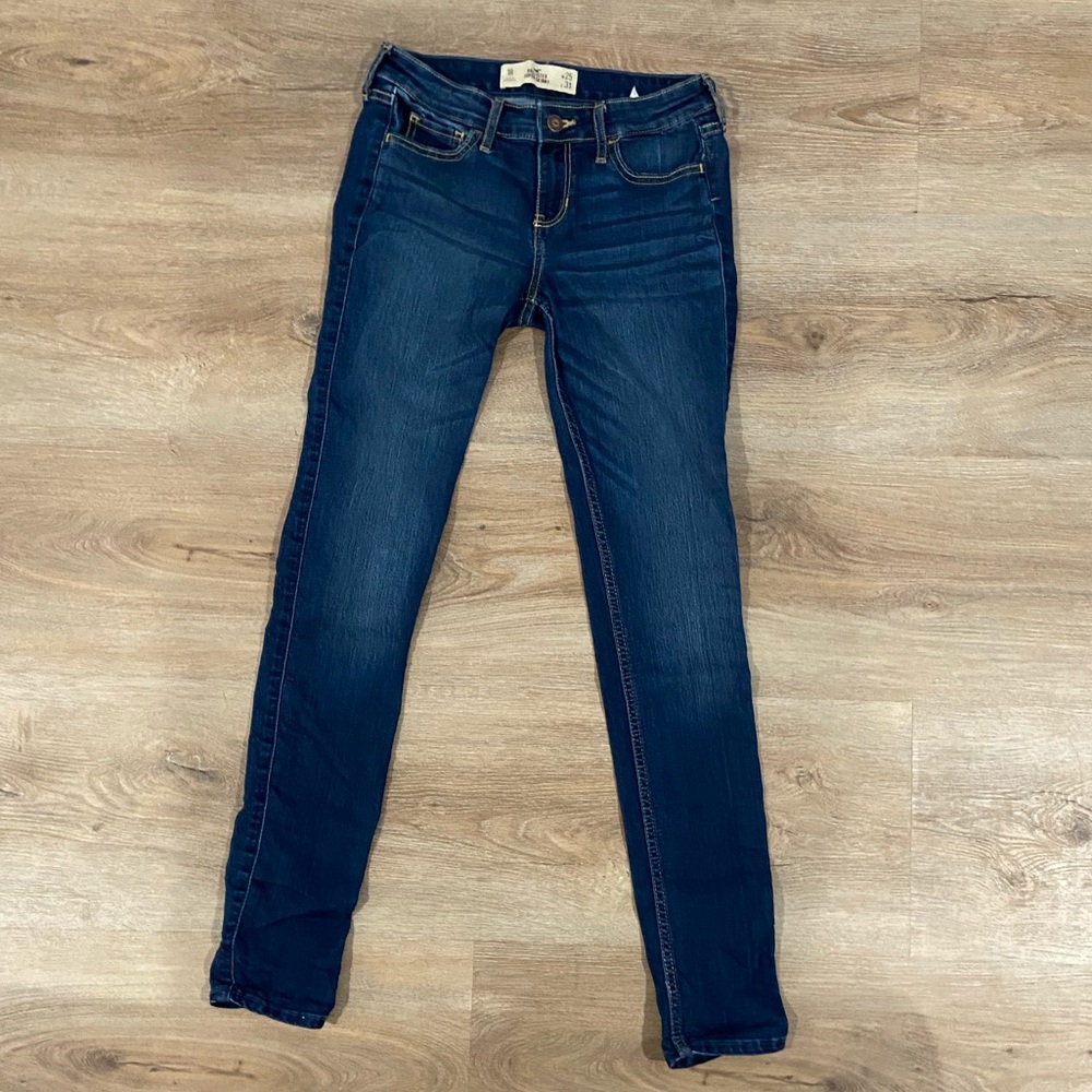 Hollister dark wash super skinny jeans